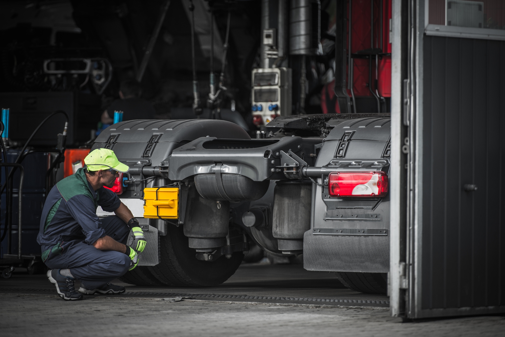 What Your Drivers Need to Know About CVSA's Upcoming Brake Safety Week